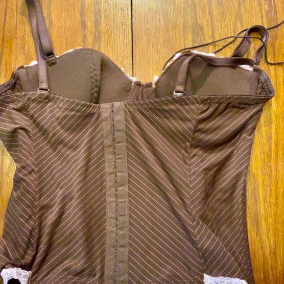 Jolie Pinstripe Corset Top sz M - Picture 3 of 4
